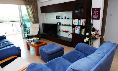 Апартамент ЦВЕТНАЯ ЛАГУНА с огромным балконом и бассейном в Каппарисе