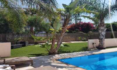 Уютная вилла МИШЕЛЬ 8 с большой зеленой зоной и бассейном в 5 минутах от променада и пляжей