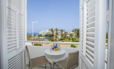 Традионная вилла ЦЕНТРАЛ ПРОТАРАС СЮИТ в самом сердце курорта в 2 минутах от пляжа