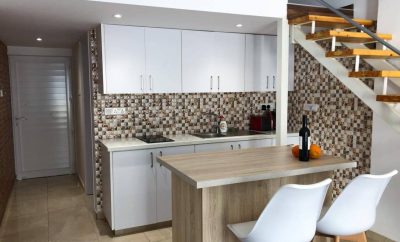 Апартамент ВЕНУС в центре АЙЯ-НАПЫ в 15 минутах от роскошных пляжей с бирюзовой водой