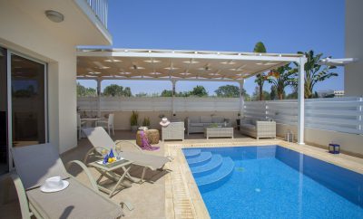 Очаровательный семейный дом ПОСЕЙДОНАС 3 рядом с песчаным пляжем для 6 персон