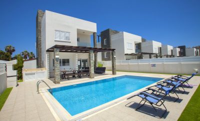 Роскошная современная вилла АНЕМОНИ в сердце Протараса