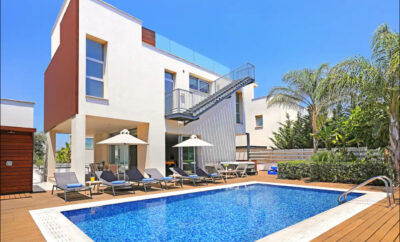 SUNRISE MEMORY — новая вилла с джакузи возле пляжа Тринити