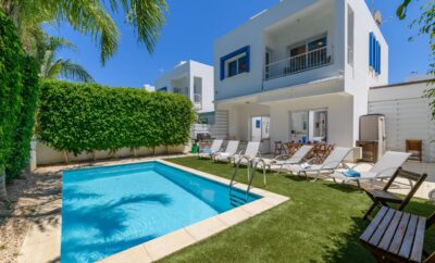 ATLANTIS VILLA GRECO — семейный дом возле пляжа Коннос