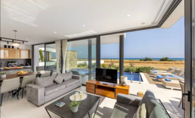 SKEVI LUXURY VILLA у самого моря рядом с красивыми прогулочными тропами