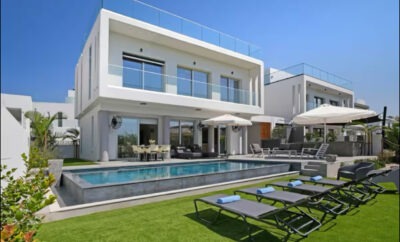 MAREN DELUXE VILLA в Каппарисе возле уютного песчаного пляжа