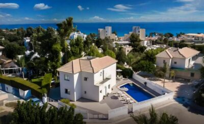 HIBISCUS — отдельная вилла с буйным садом в заповедной зоне Протарасарядом с морем