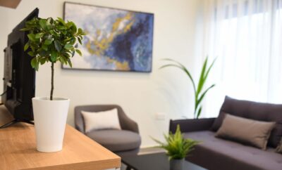 JASMINE CRYSTAL BLUE SUITES — просторные студии с кухней и зоной отдыха в центре Протарас