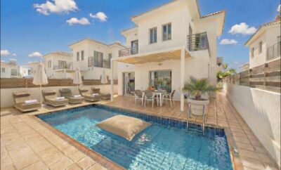FIG TREE BAY VILLA 3 — дом с 4 спальнями на берегу моря у пляжа фигового дерева в Протарасе