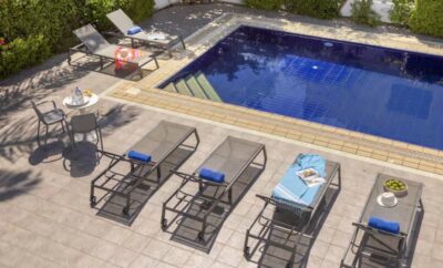 Вилла CORAL LUXURY CAVO MARIS — с 16 метровым бассейном рядом с пляжем